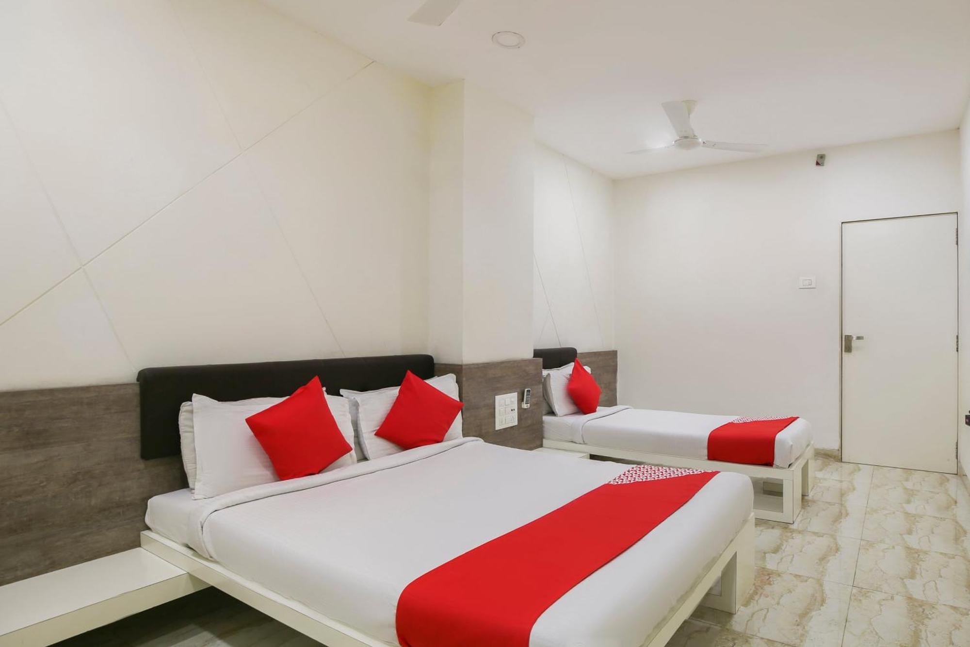 Hotel O Shiv Vatika Banquet & Rooms Bhatha Exterior foto